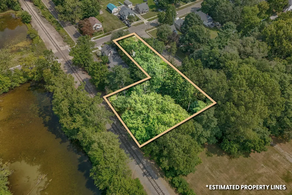 98 Westwood Street Hillsdale, MI 49242