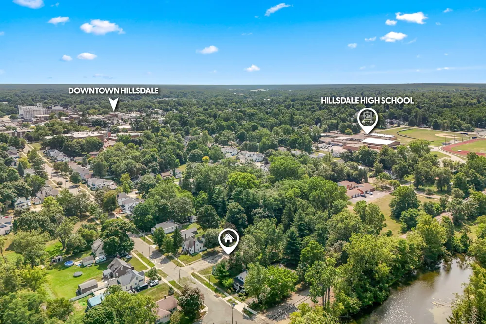 98 Westwood Street Hillsdale, MI 49242