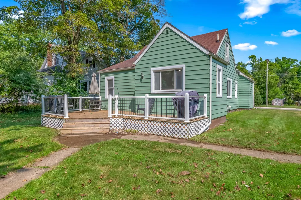 98 Westwood Street Hillsdale, MI 49242