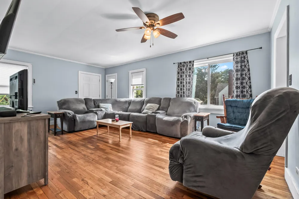 98 Westwood Street Hillsdale, MI 49242