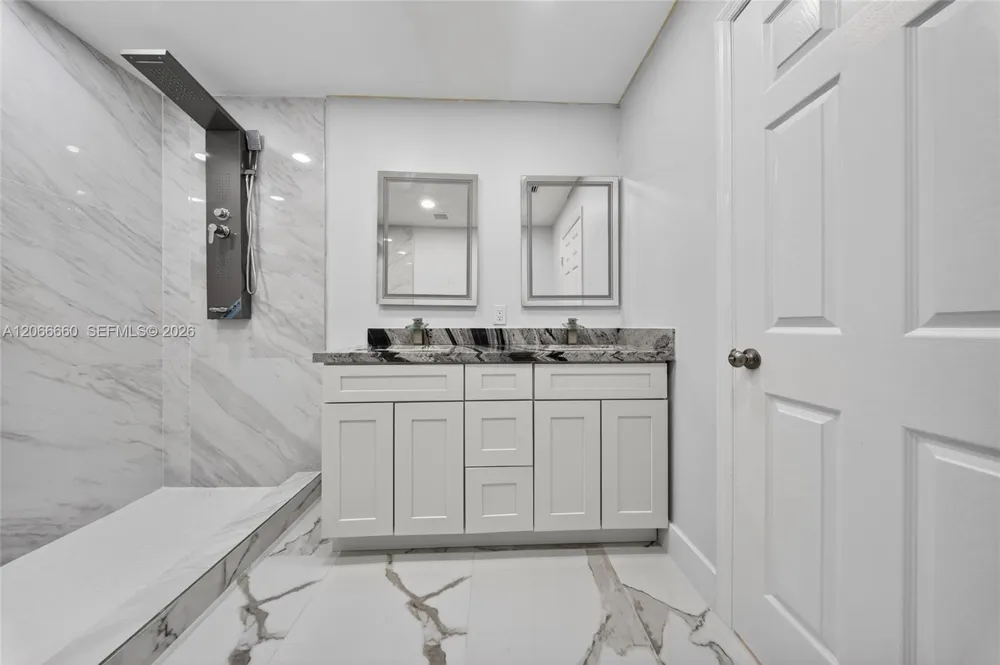 1417 Everest PKWY Cape Coral, FL 33904