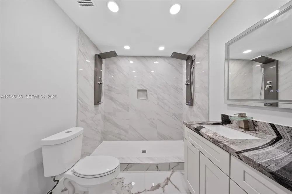 1417 Everest PKWY Cape Coral, FL 33904