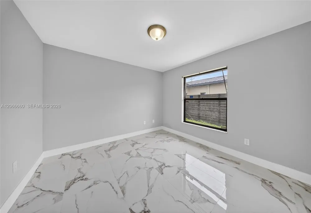 1417 Everest PKWY Cape Coral, FL 33904