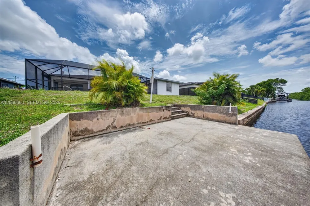 1417 Everest PKWY Cape Coral, FL 33904
