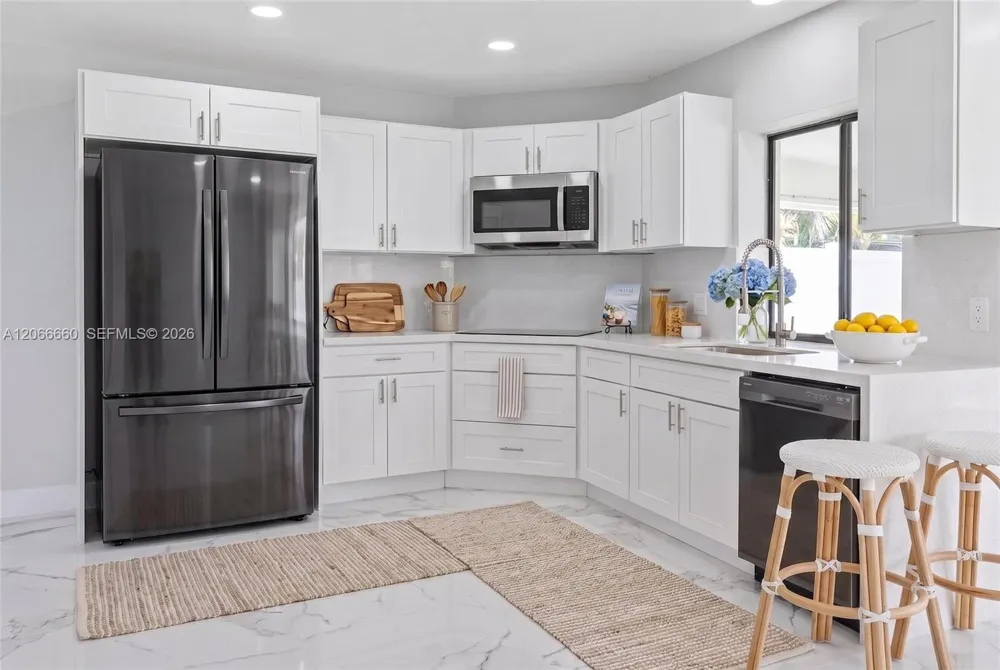 1417 Everest PKWY Cape Coral, FL 33904
