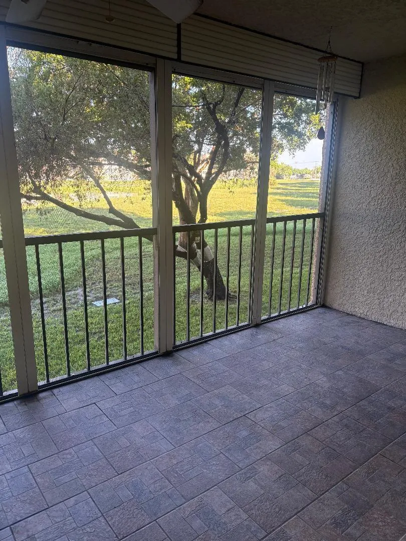 7300 Lake Cir Drive #202 Margate, FL 33063