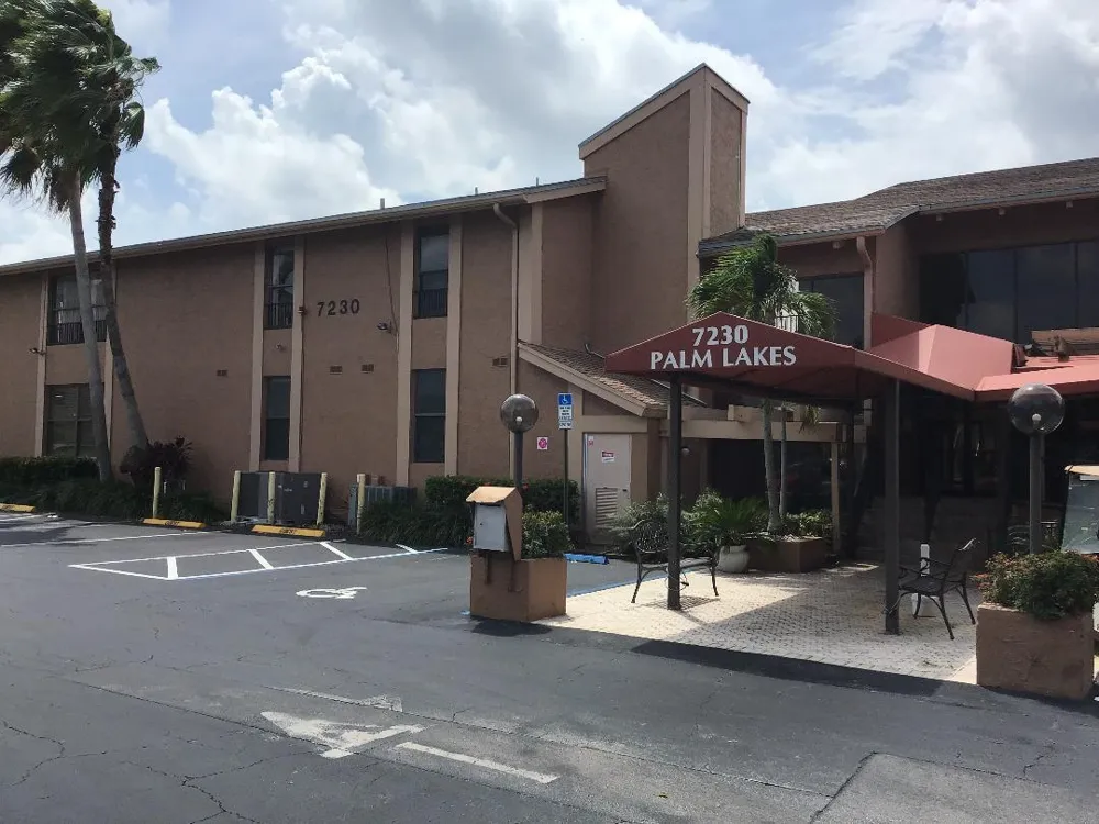 7300 Lake Cir Drive #202 Margate, FL 33063