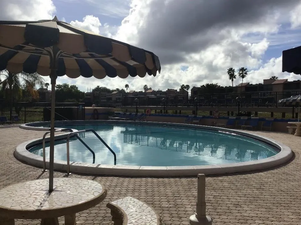 7300 Lake Cir Drive #202 Margate, FL 33063