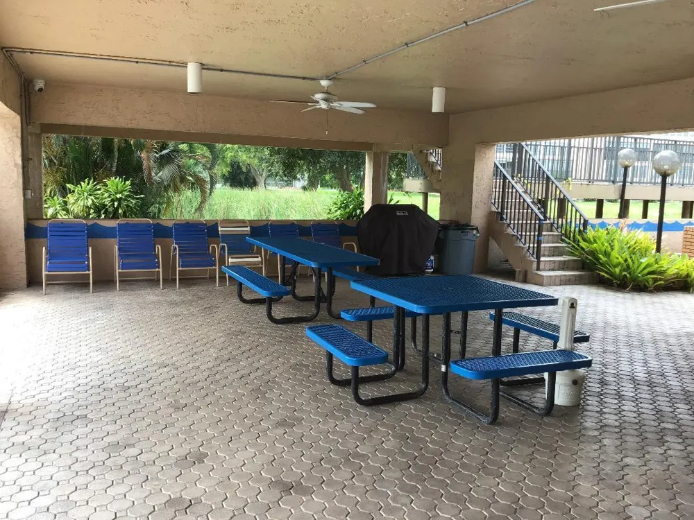 7300 Lake Cir Drive #202 Margate, FL 33063