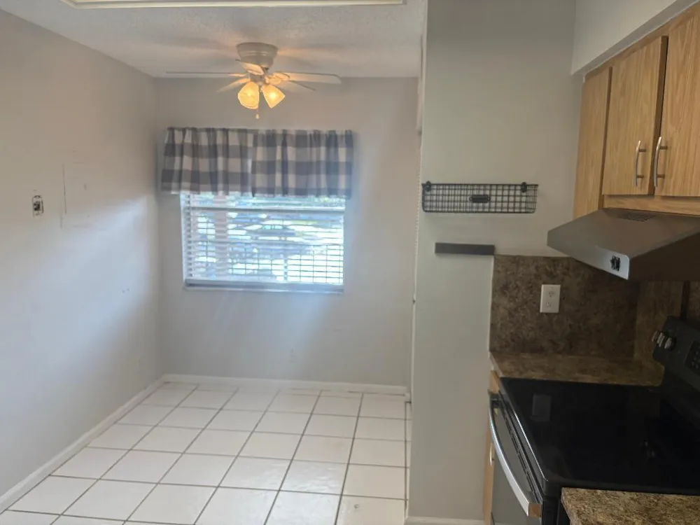 7300 Lake Cir Drive #202 Margate, FL 33063