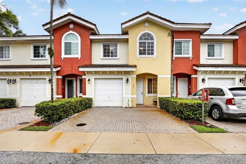 5337 SW 40th Ave #5337
