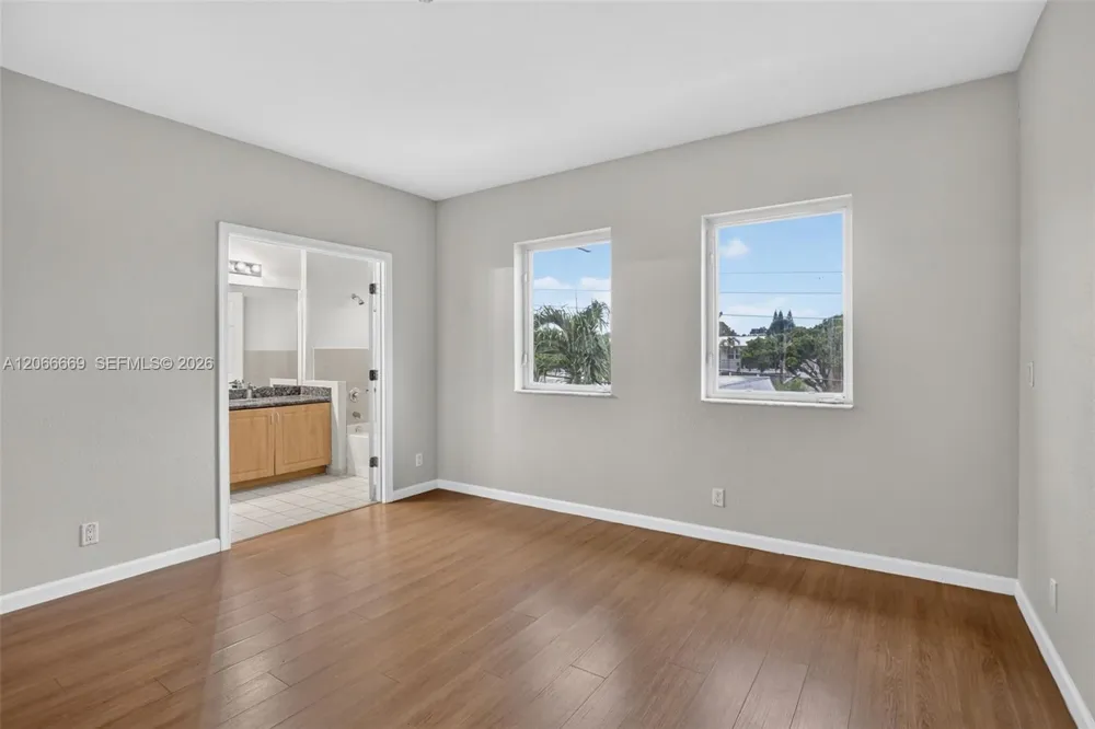 5337 SW 40th Ave #5337 Dania Beach, FL 33314