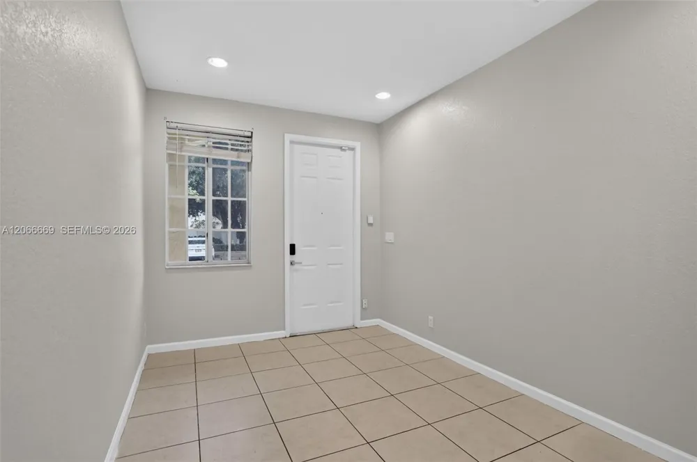 5337 SW 40th Ave #5337 Dania Beach, FL 33314