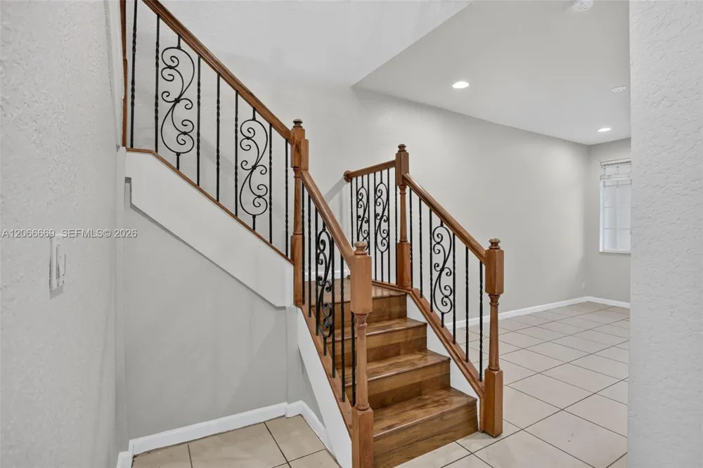 5337 SW 40th Ave #5337 Dania Beach, FL 33314