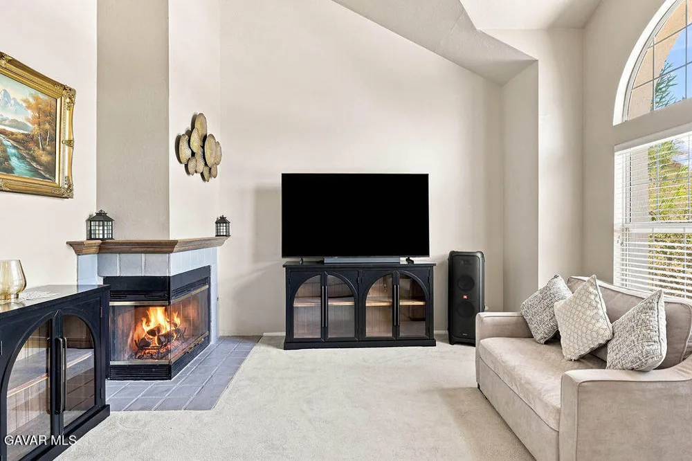42515 Carriage Way Quartz Hill, CA 93536