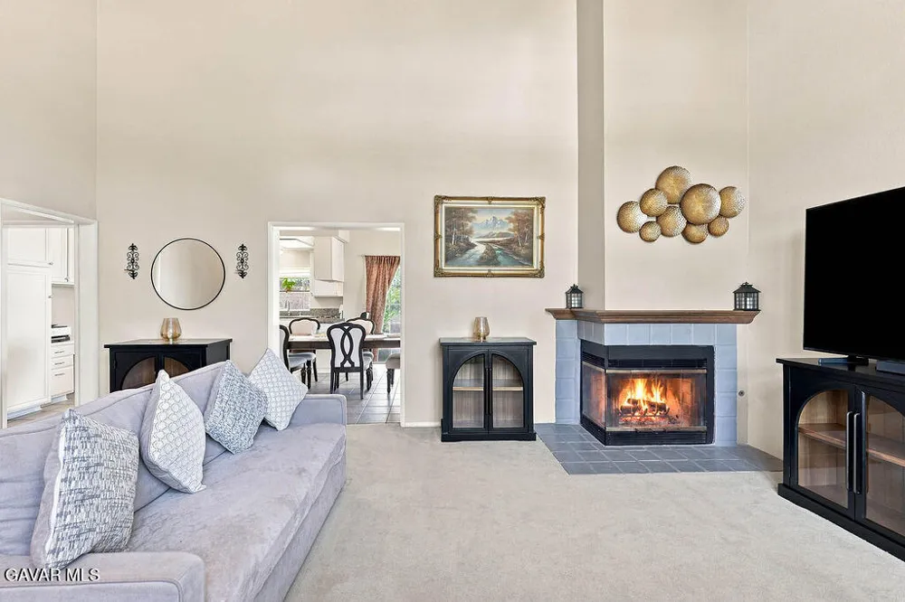 42515 Carriage Way Quartz Hill, CA 93536