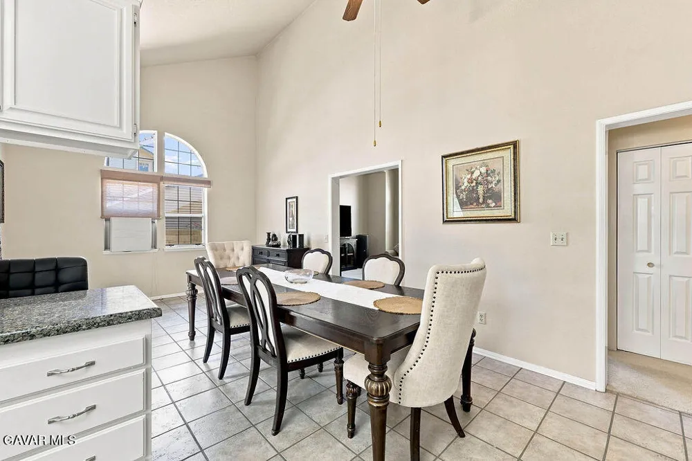 42515 Carriage Way Quartz Hill, CA 93536