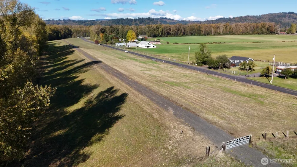 151 Barlow Point Road Longview, WA 98632