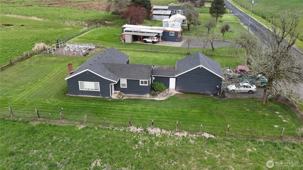 151 Barlow Point Road Longview, WA 98632