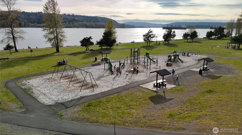 151 Barlow Point Road Longview, WA 98632