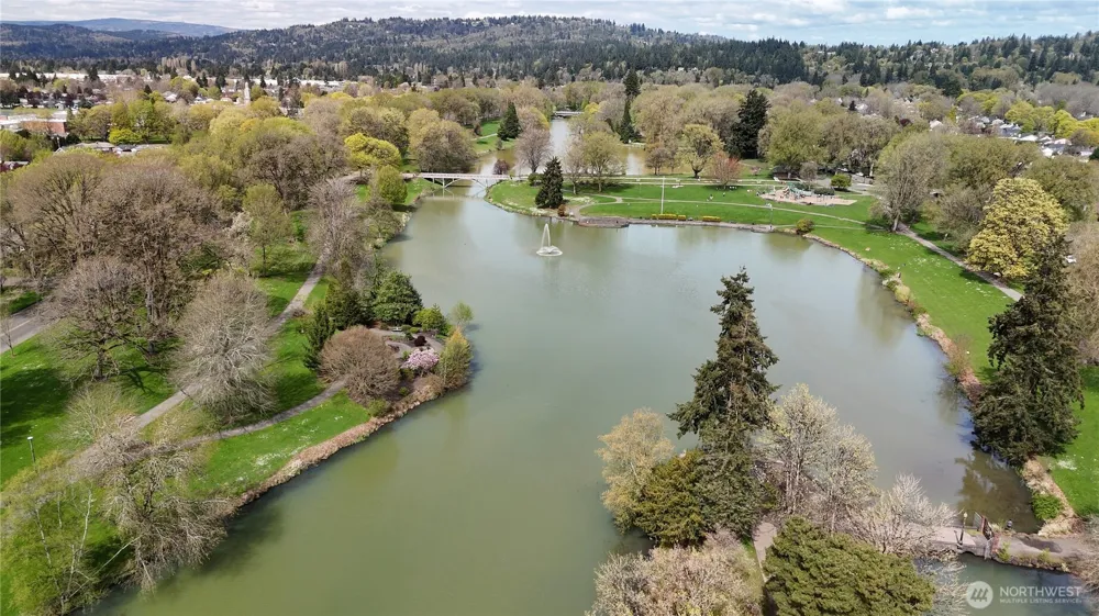 151 Barlow Point Road Longview, WA 98632