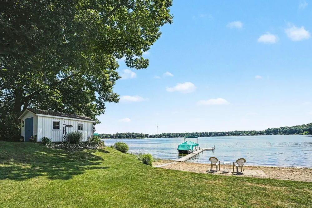 58875 Hill Paw Paw Township, MI 49064