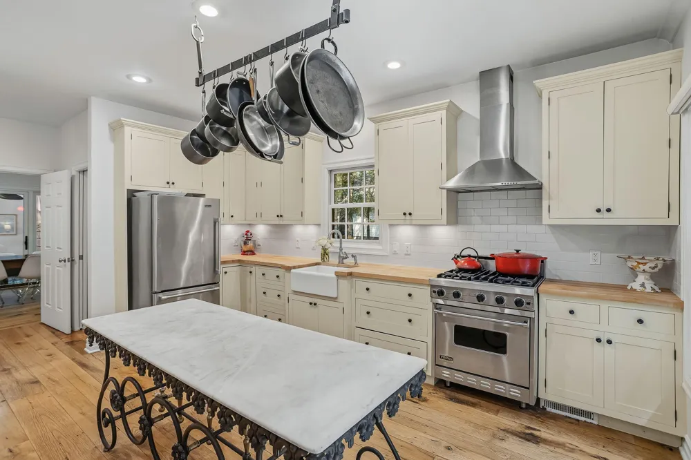 6195 Bayou Trail Saugatuck Township, MI 49453