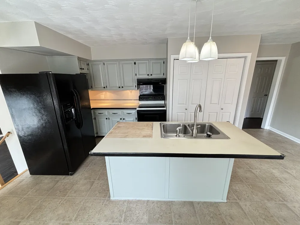 252 Southburn Dr Hendersonville, TN 37075
