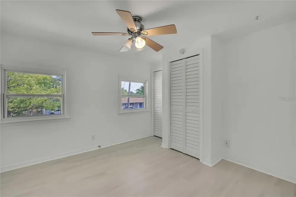 8424 STILLBROOK AVENUE Tampa, FL 33615