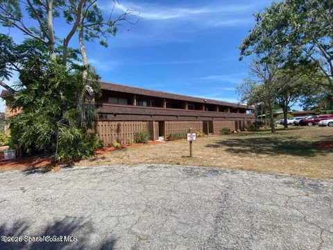 2180 Country Club Drive #208