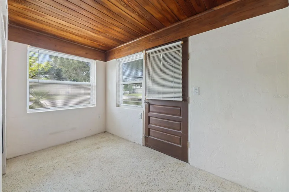 302 51ST STREET W Bradenton, FL 34209