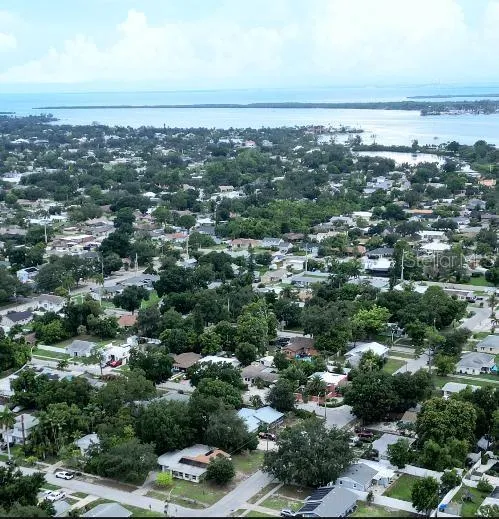 302 51ST STREET W Bradenton, FL 34209