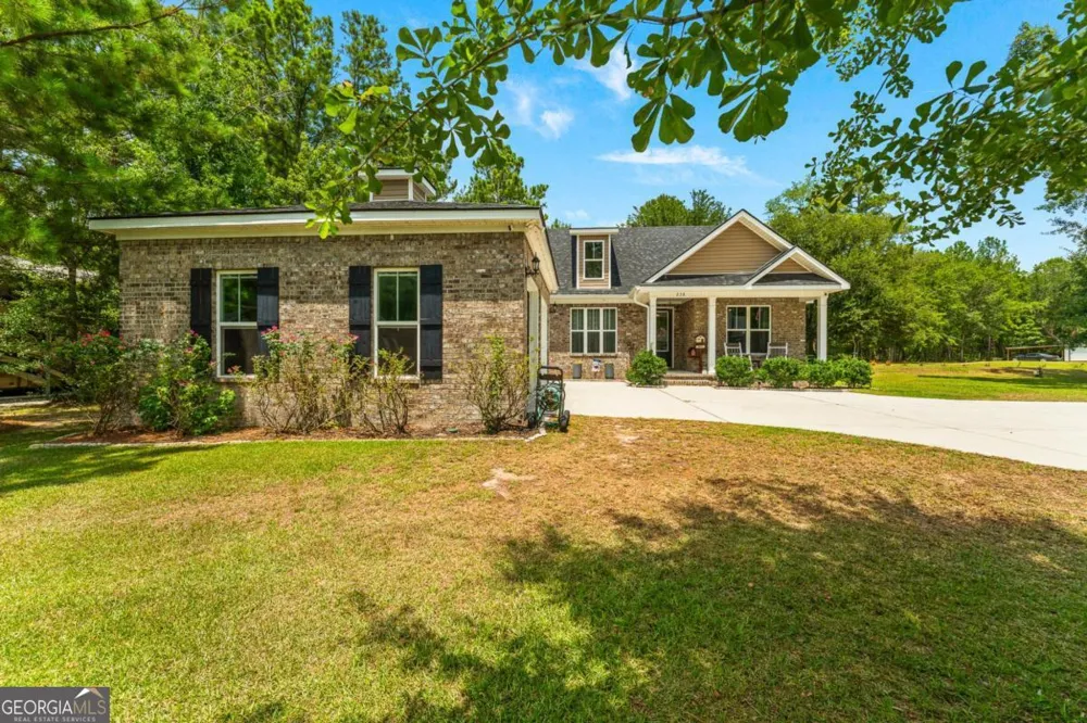 238 Dean DR Guyton, GA 31312
