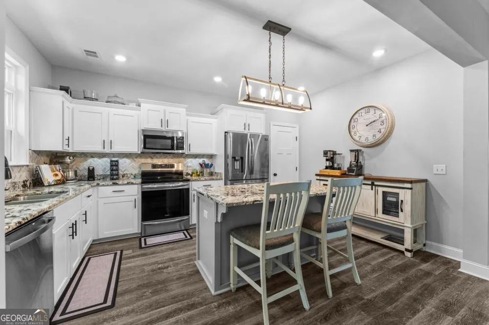 238 Dean DR Guyton, GA 31312
