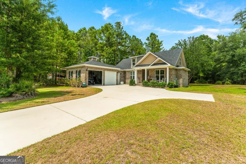 238 Dean DR Guyton, GA 31312