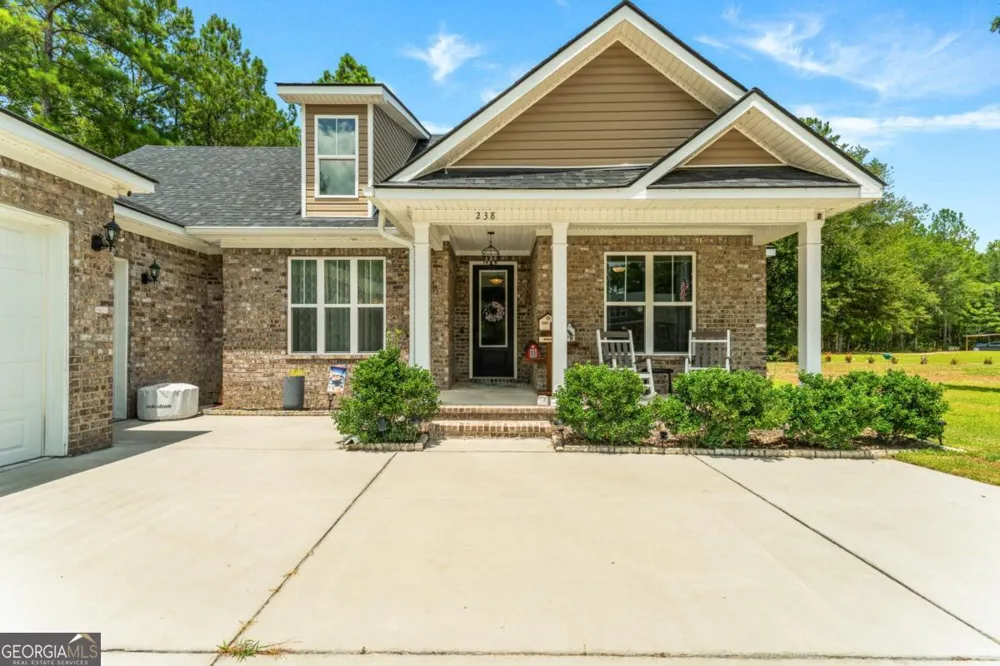 238 Dean DR Guyton, GA 31312