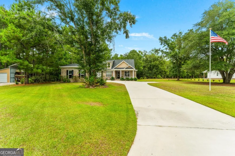 238 Dean DR Guyton, GA 31312