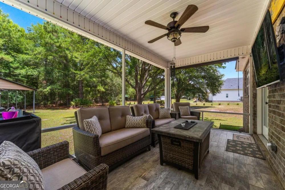 238 Dean DR Guyton, GA 31312