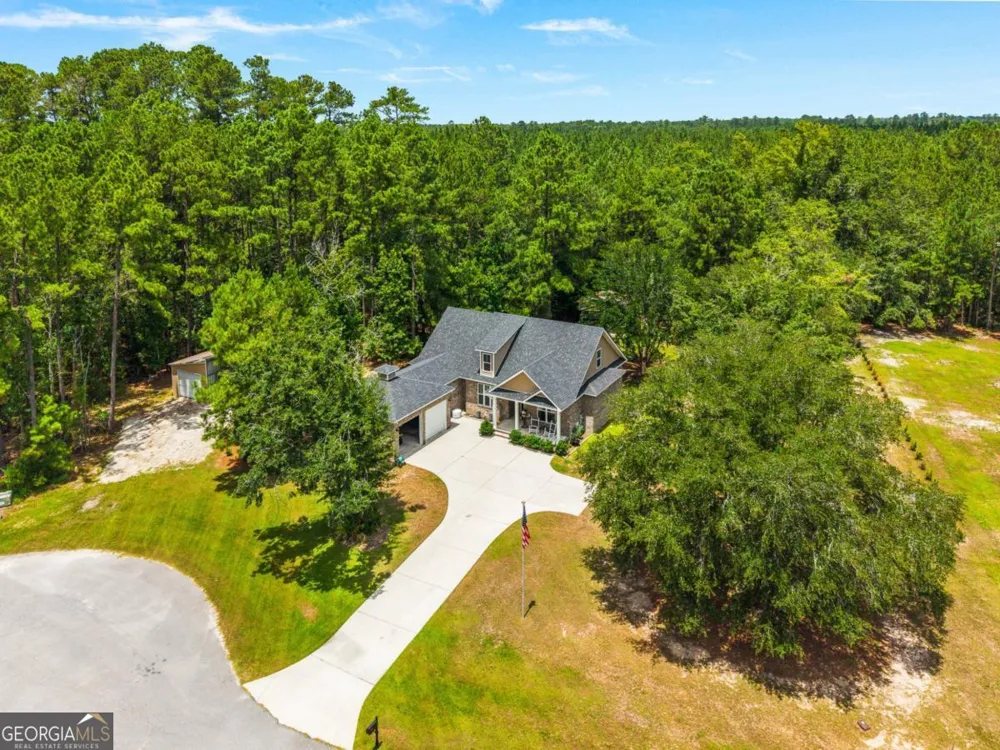 238 Dean DR Guyton, GA 31312