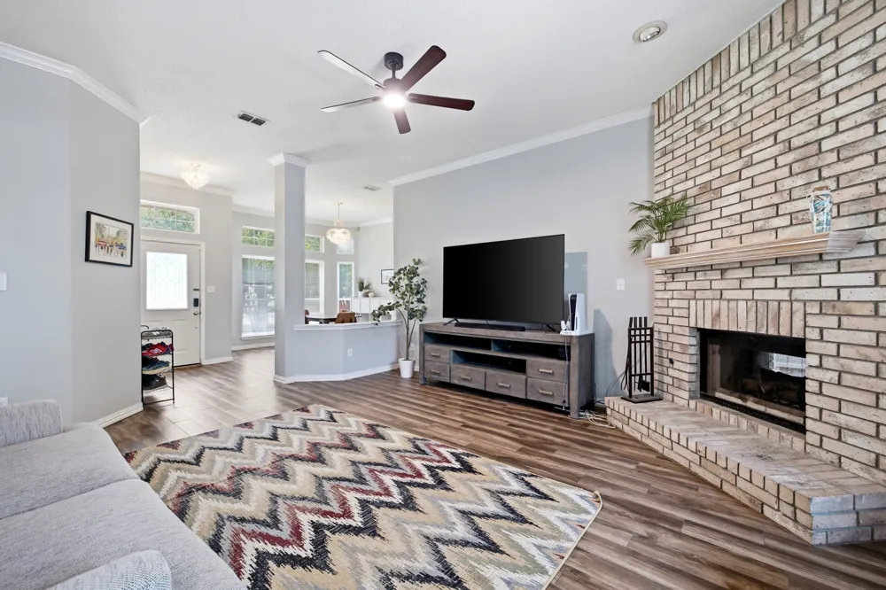 1517 Palisades Drive Carrollton, TX 75007