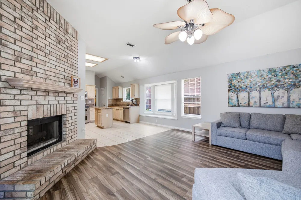 1517 Palisades Drive Carrollton, TX 75007
