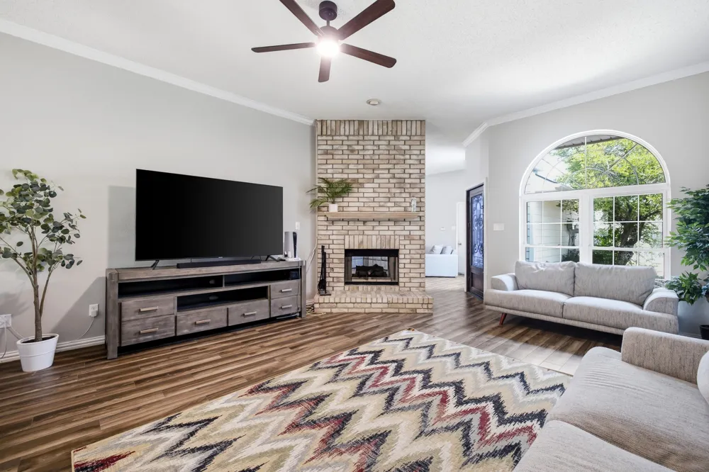 1517 Palisades Drive Carrollton, TX 75007