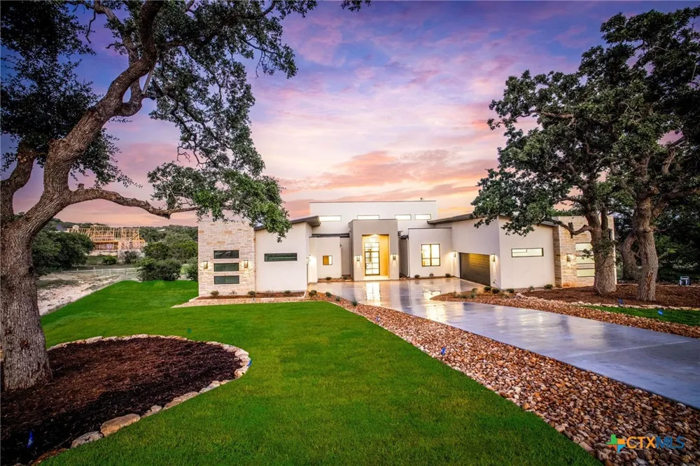 771 Early Ridge Road Bulverde, TX 78132
