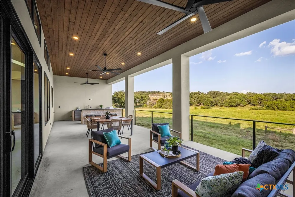 771 Early Ridge Road Bulverde, TX 78132