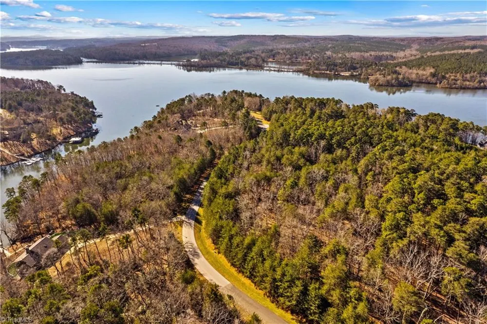642 Whisper Lake Drive New London, NC 28127