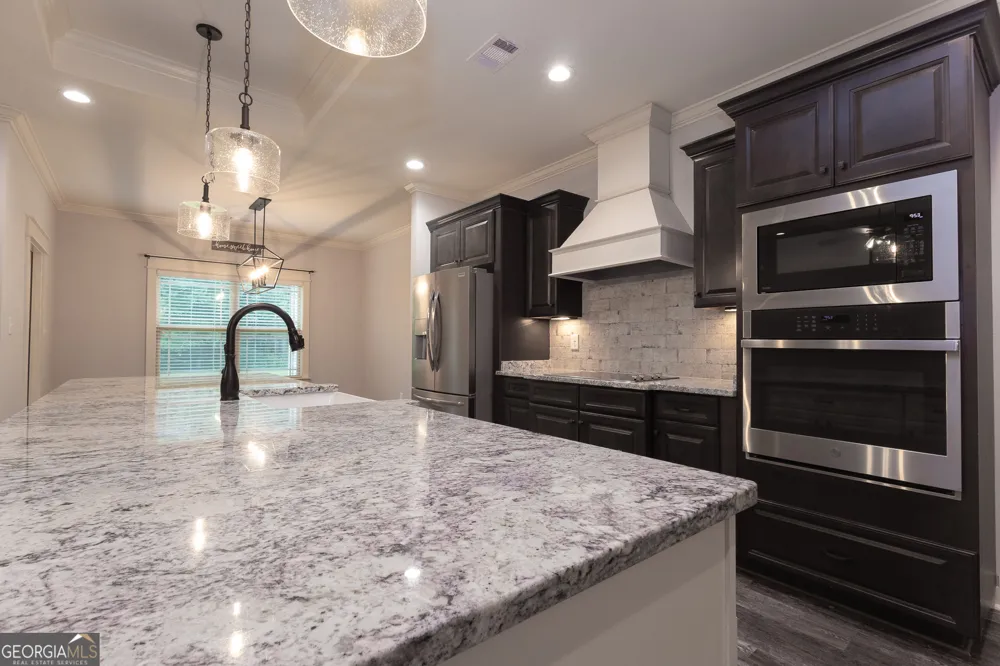 411 Stonegate TRL Perry, GA 31069