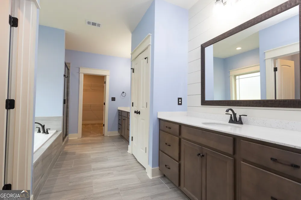 411 Stonegate TRL Perry, GA 31069