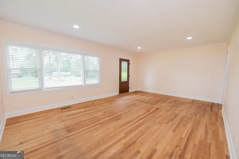 281 Peggy DR Fort Valley, GA 31030