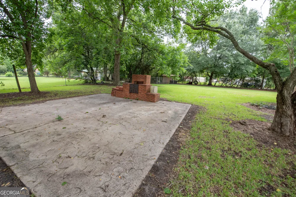281 Peggy DR Fort Valley, GA 31030
