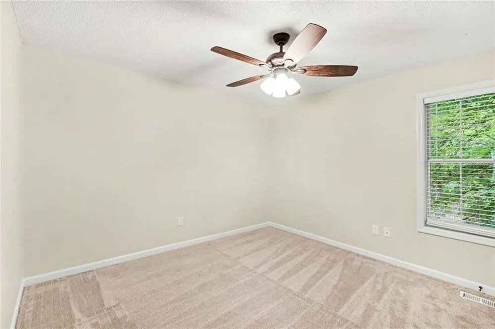 48 Lazy Water Drive Euharlee, GA 30120